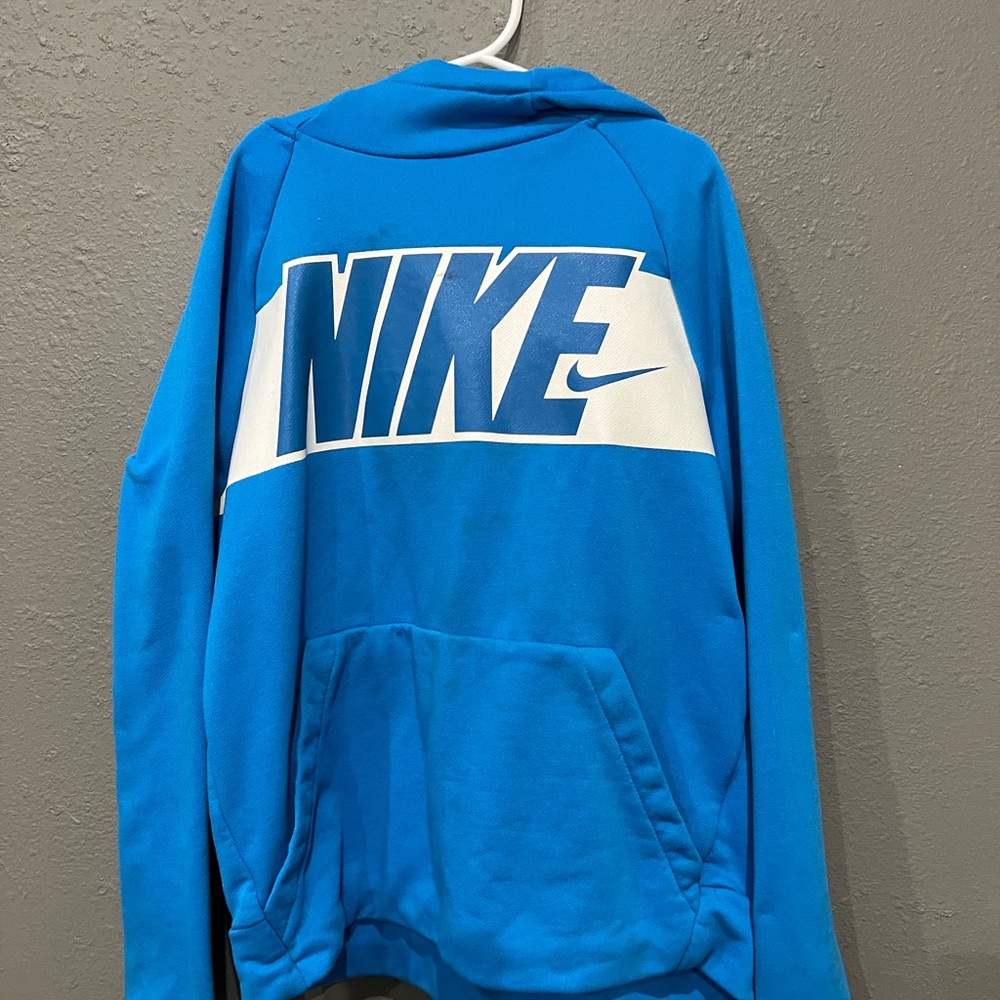 NIKE HOODIE BIG KIDS SIZE LARGE